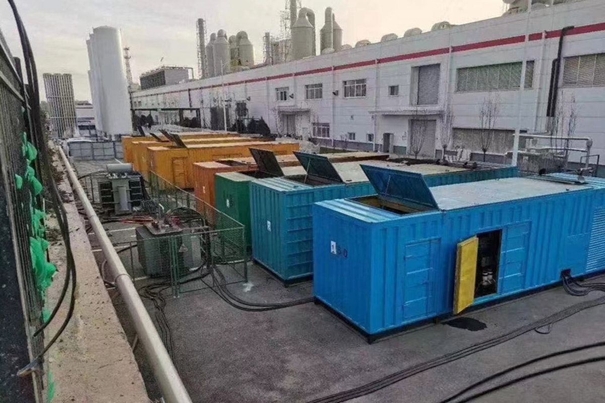 东兰发电机租赁施工现场